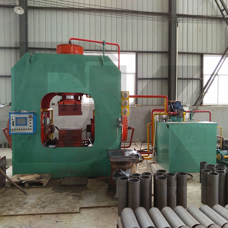 Carbon Steel Buttweld Tee Cold Forming Machine Manufacturer